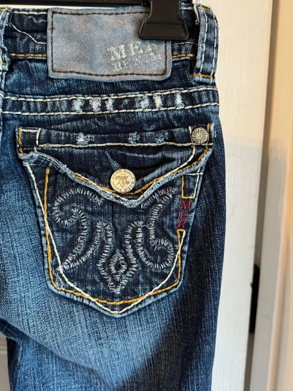 MEK Denim Low-Rise Bootcut Jeans